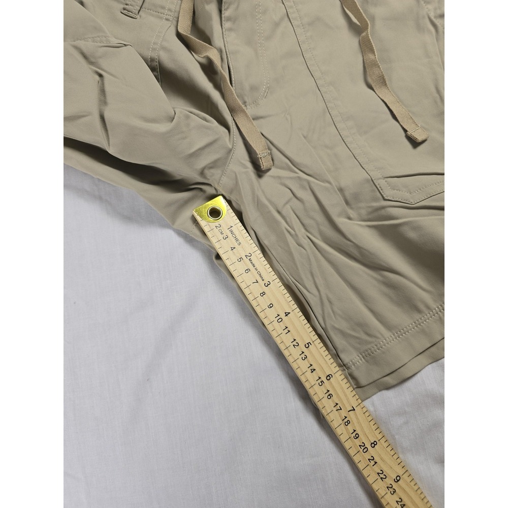 The North Face Cargo Shorts Womens 4 Beige Nylon Stretch Hiking Outdoor Summer - Picture 9 of 12